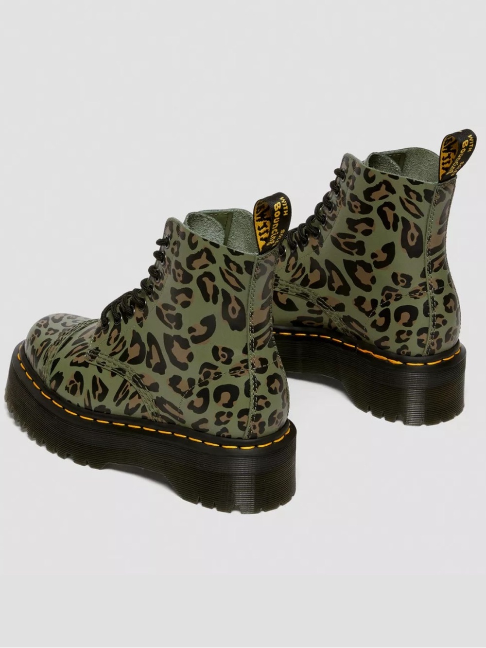 Dr. Martens Sinclair Distorted Leopard Print Platform Khaki Women’s size 9 NEW! - Picture 5 of 9
